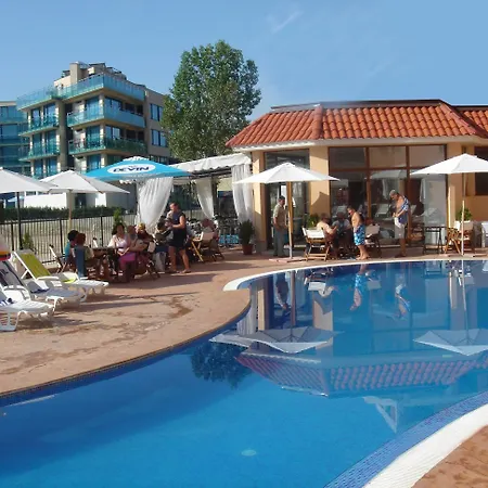 Kasandra Апартхотел *