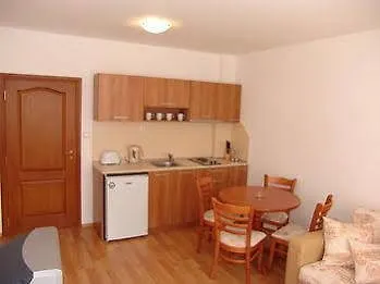 Aparthotel Kasandra *