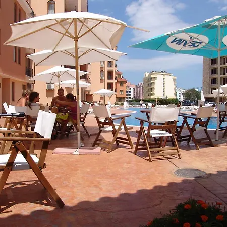 Kasandra Aparthotel *